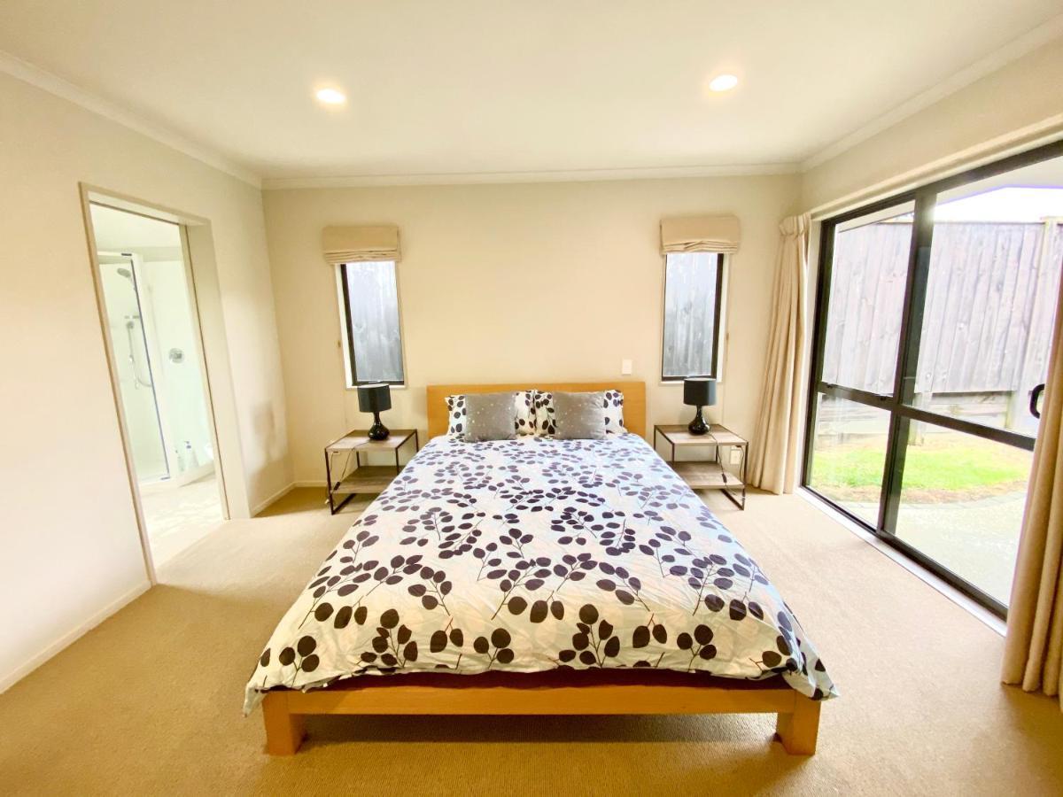 Stunning Family Home Auckland Extérieur photo