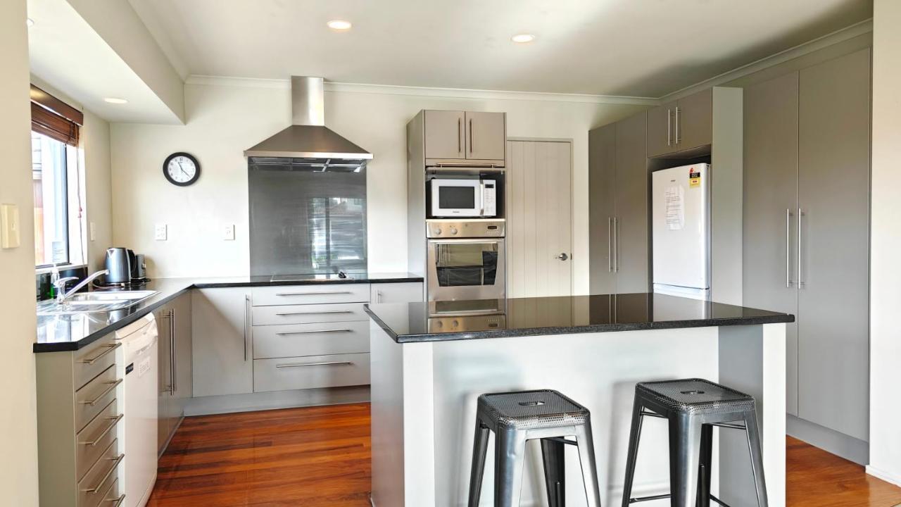 Stunning Family Home Auckland Extérieur photo